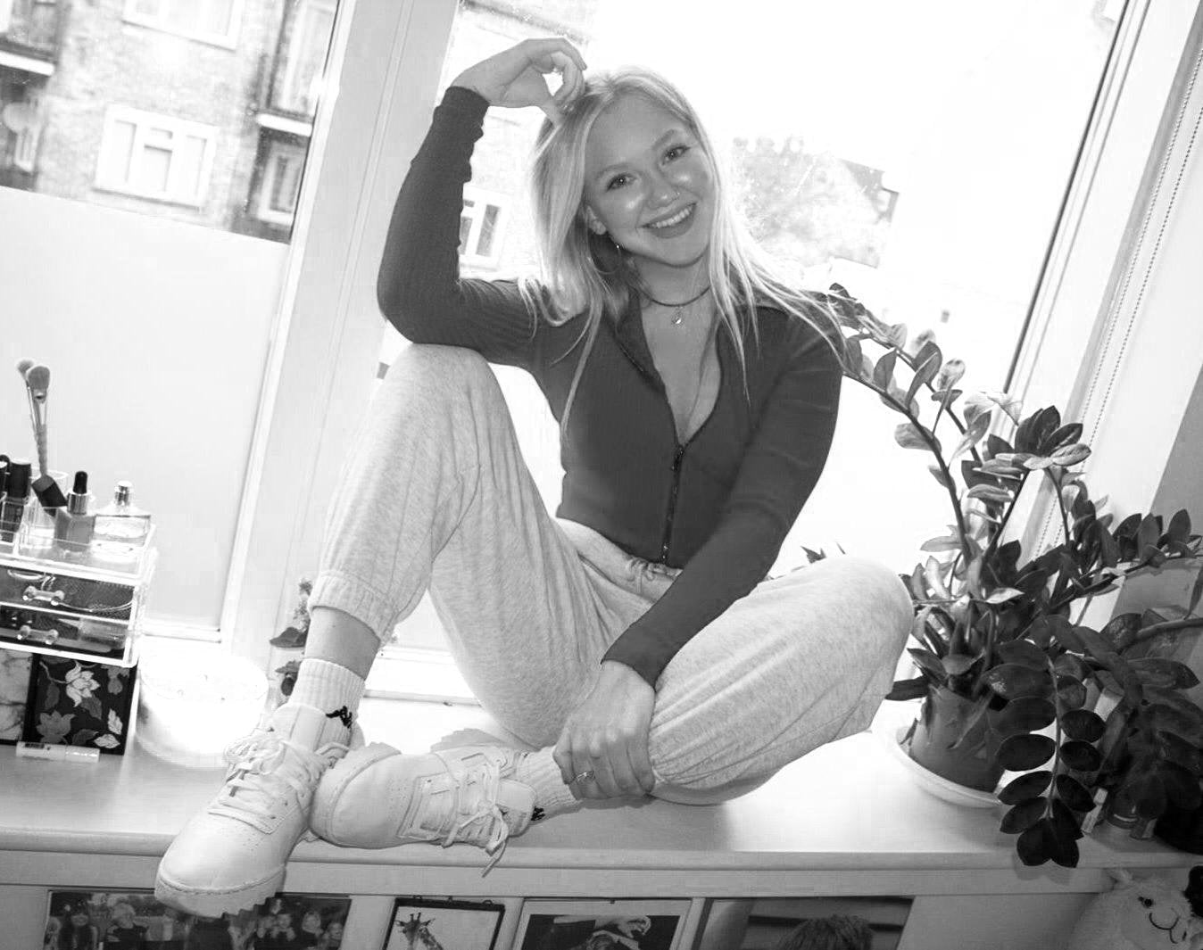 Annabelle Lowes: navigating mental health around a cancer diagnosis
